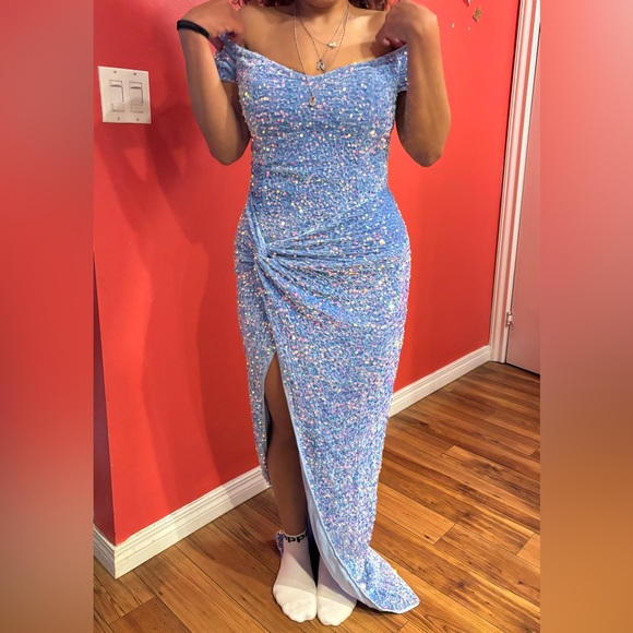 Baby blue off shoulder bodycon split thigh formal dress🩵 - Picture 1 of 2